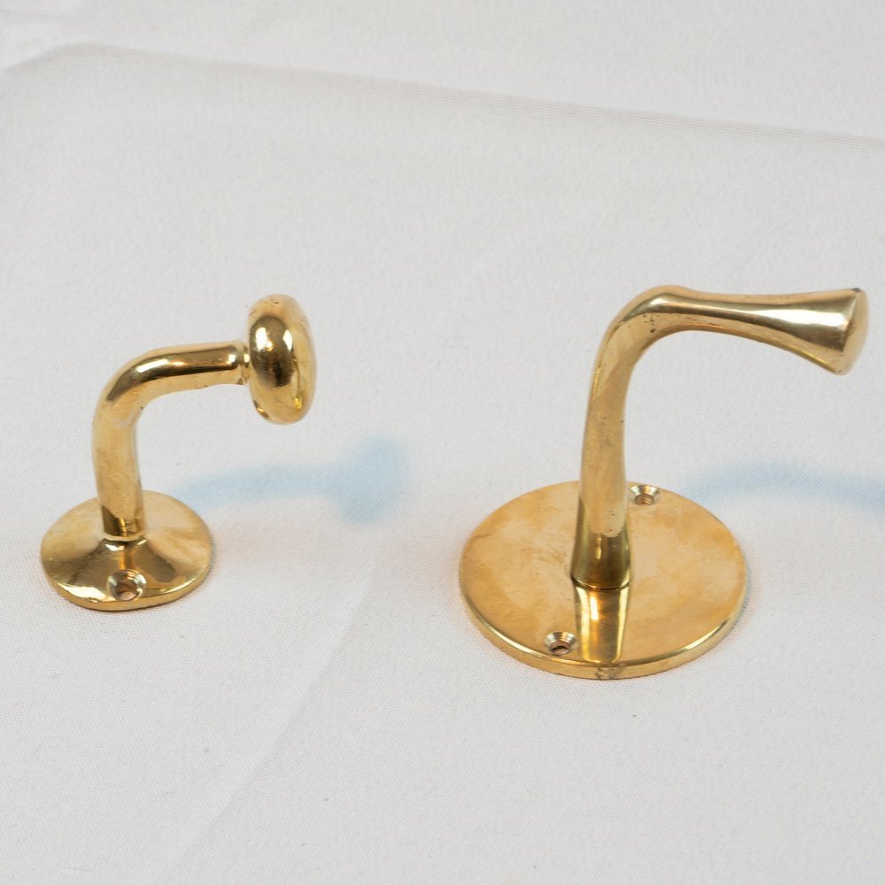 The Wall Hook - Image 3