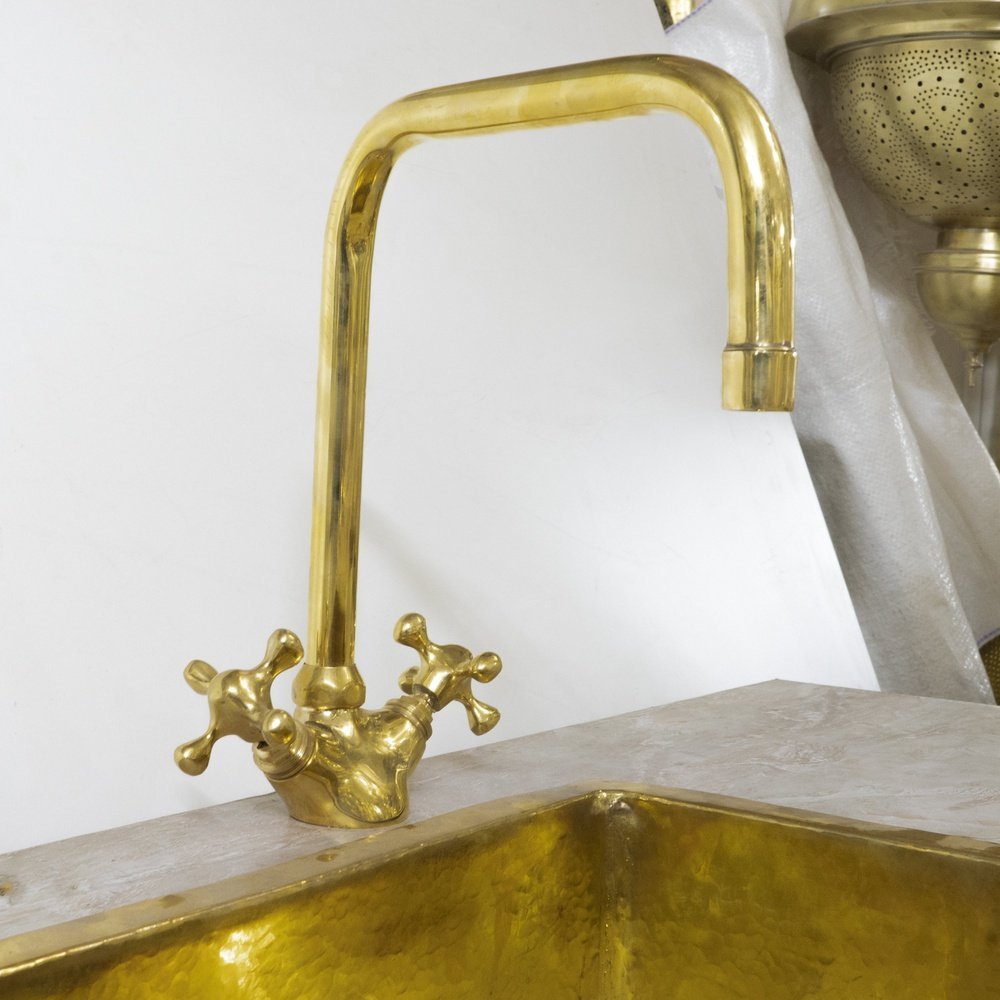 Lustre Bathroom Faucet - Image 2