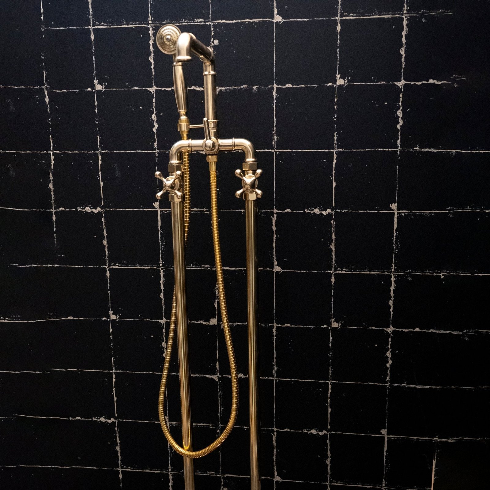 Floor Mounted Bathtub - Image 5