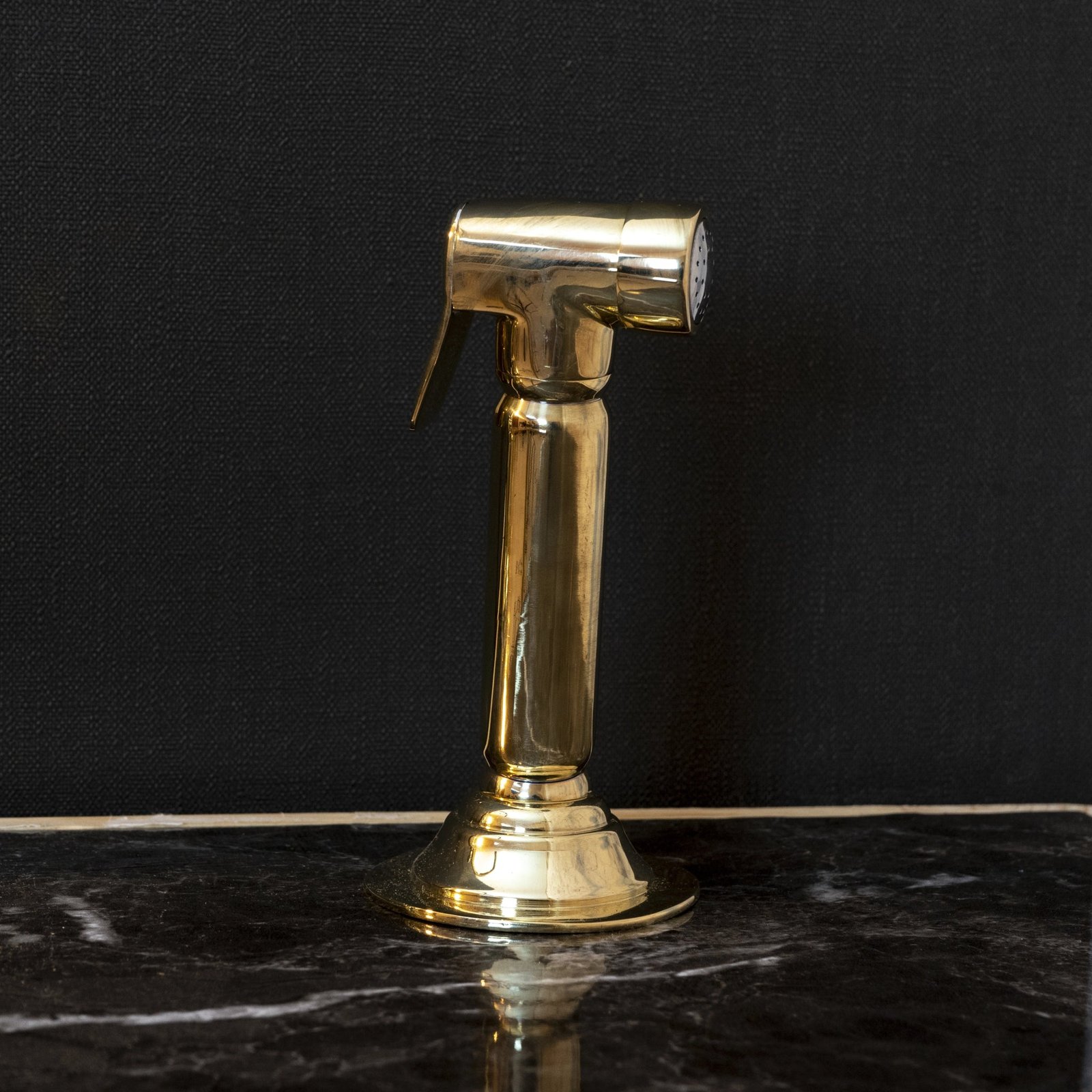 Brass kitchen side sprayer - Image 2