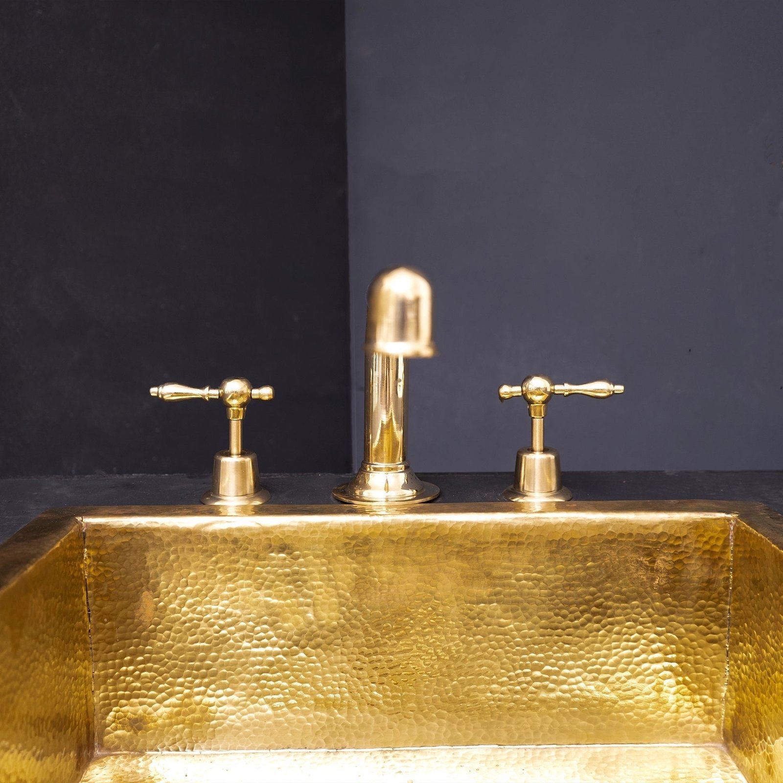 Rectangular Widespread  Faucet - Image 2