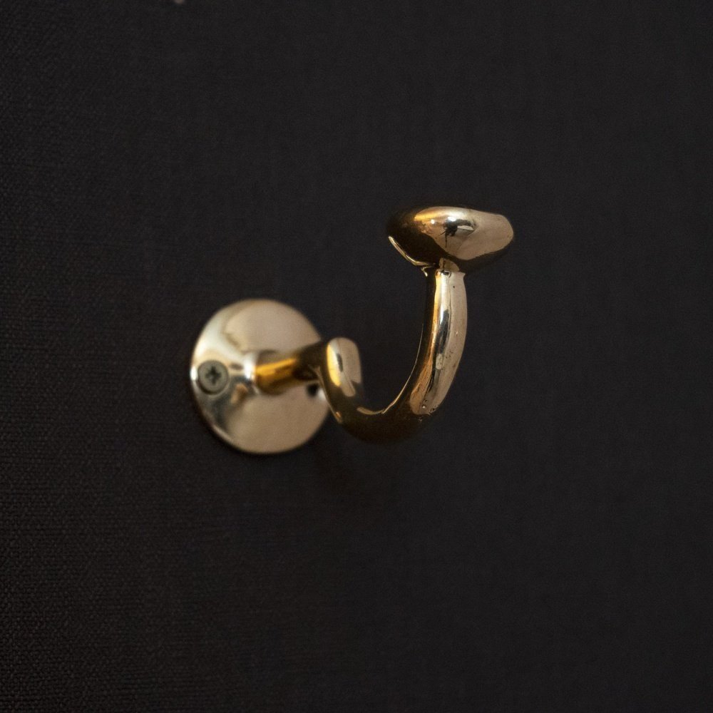 handcrafted-unlacquered-brass-hooks-for-wall-745463.jpg